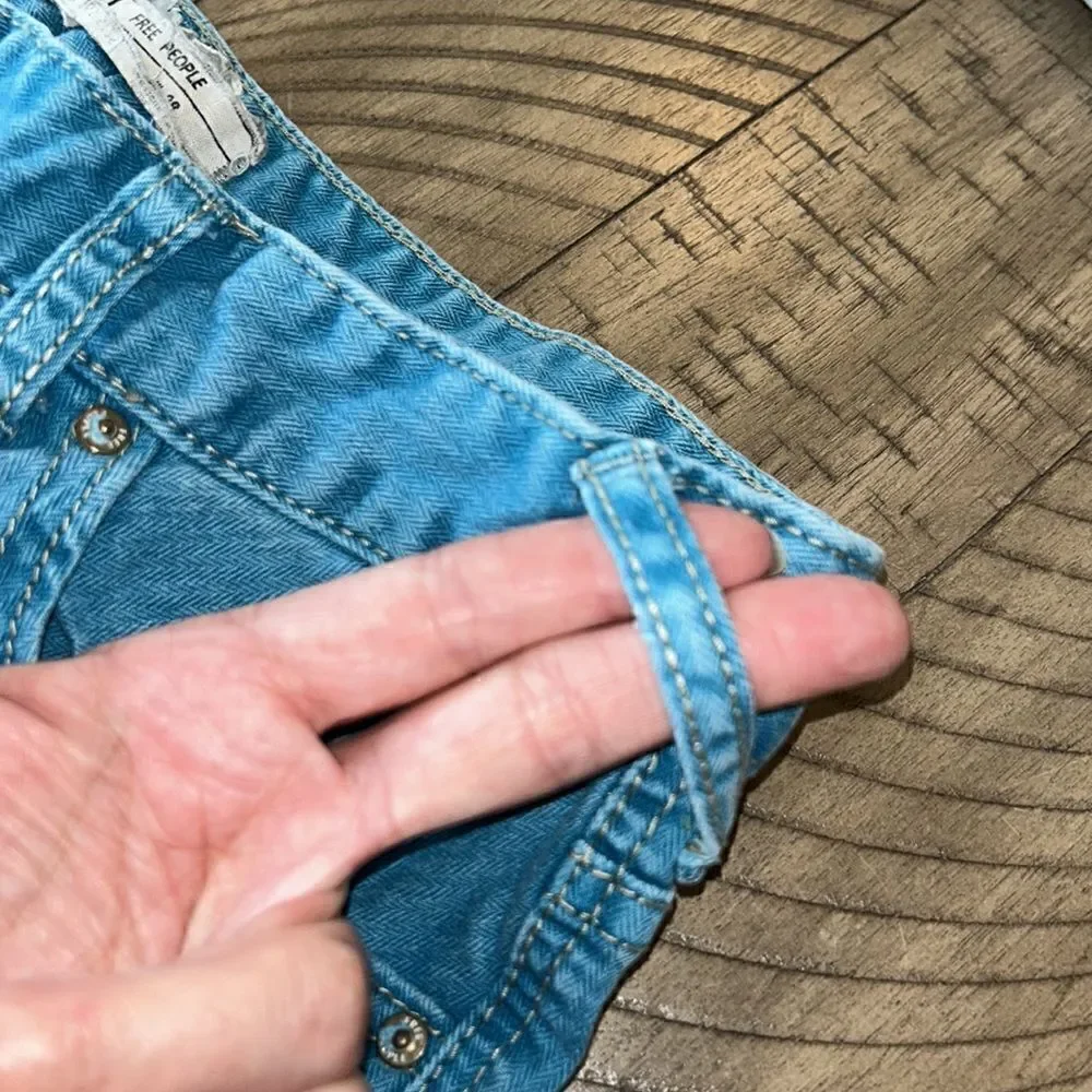 🌞 Free 🇺🇸 People Lagoon Blue Cropped 5 Pocket Denim Jeans 👖 Pull Up Straps!